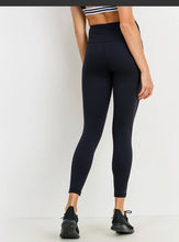 Load image into Gallery viewer, Highwaist Leggings
