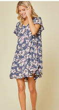 Load image into Gallery viewer, Fabulous Day Floral Shift Dress
