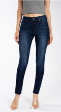 Load image into Gallery viewer, Kan Can super skinny jean
