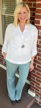 Load image into Gallery viewer, Carrie Crinkle Natural Gauze Blouse
